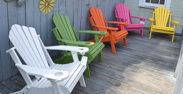 Folding Fan-Back Adirondack Outdoor Chair