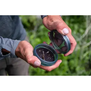 Fishpond Shallow MagPad Fly Puck