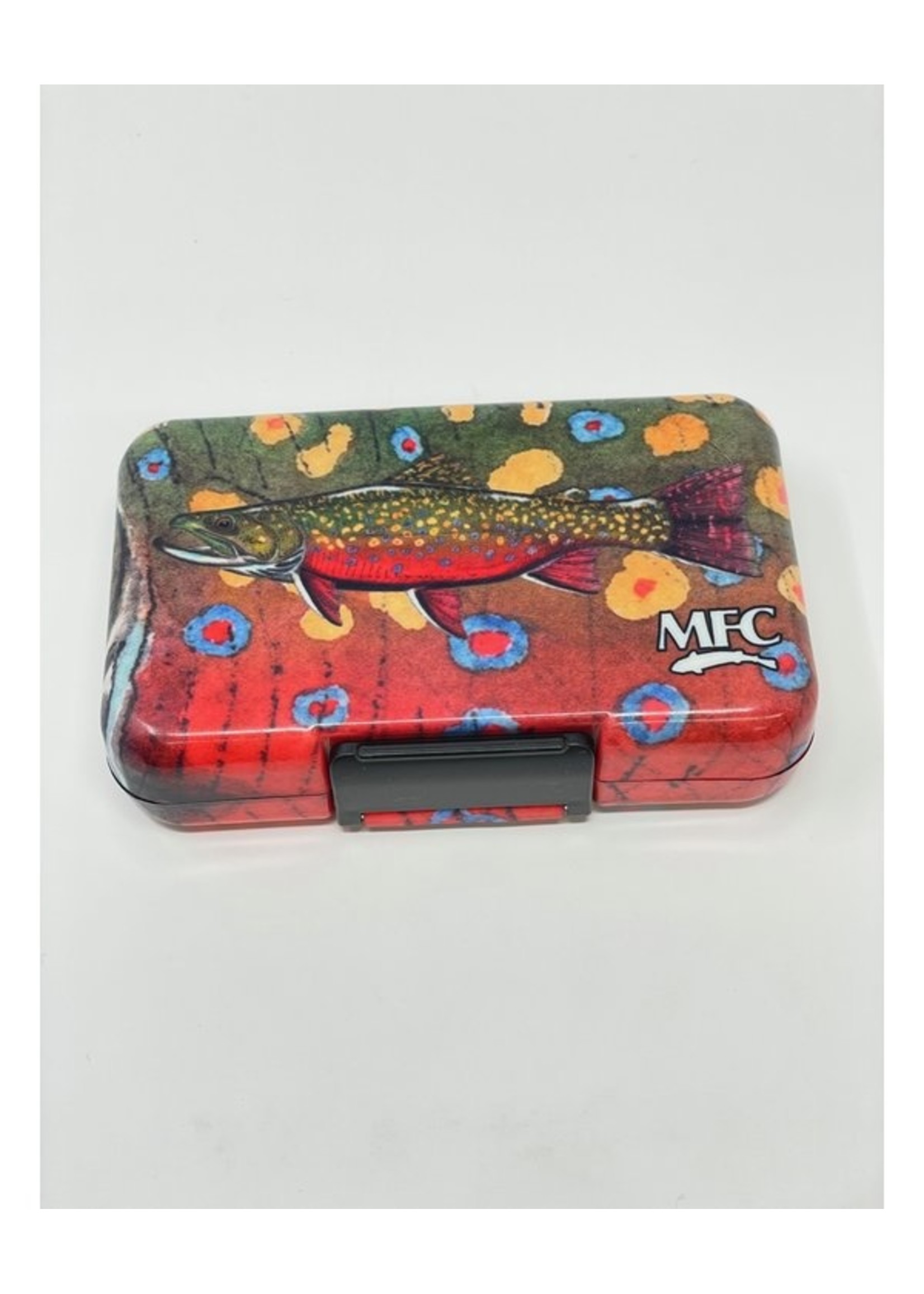 Montana Fly Company POLY FLY BOX (MIDDLE LEAF INCLUDED) #2