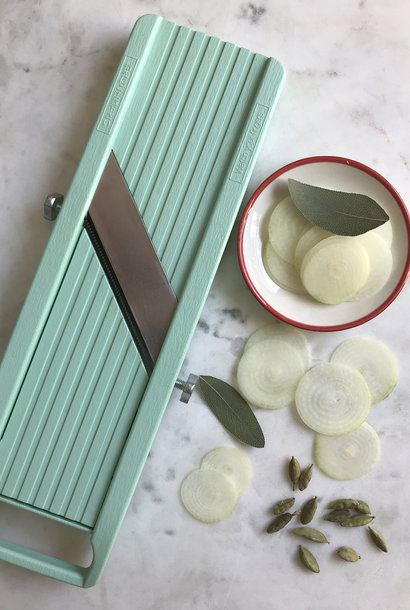 Benriner Japanese Mandoline in Green