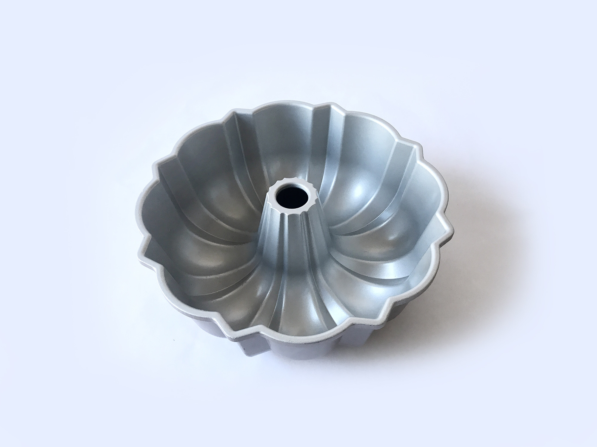 Nordic Ware Original Bundt Pan 12 Cups - Stock Culinary Goods