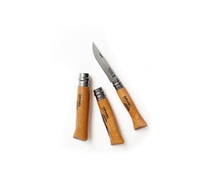 https://cdn.shoplightspeed.com/shops/617522/files/45844167/300x250x2/opinel-opinel-classic-carbon-folding-picnic-knife.jpg