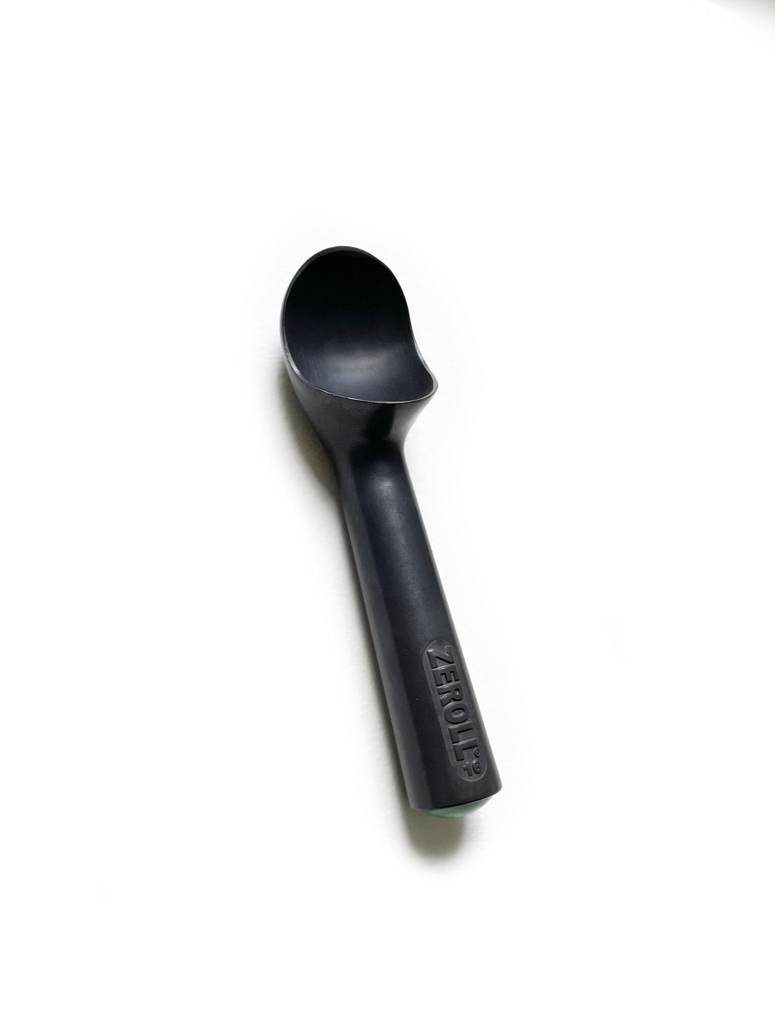 Zeroll Zerolon Black Ice Cream Scoop Size 16 - Stock Culinary Goods