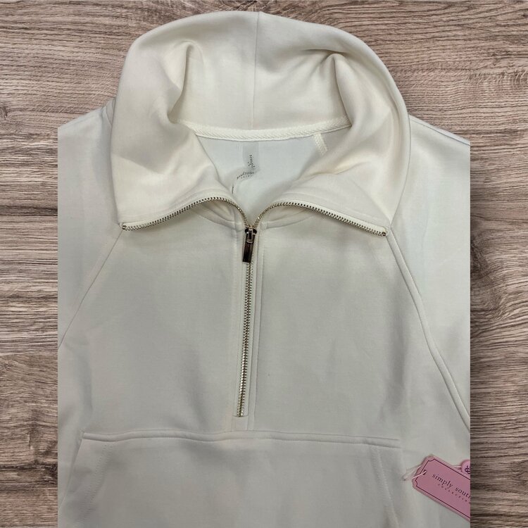 SIMPLY SOUTHERN Simply Southern Half Zip Soft Hoodie RGLN 0225
