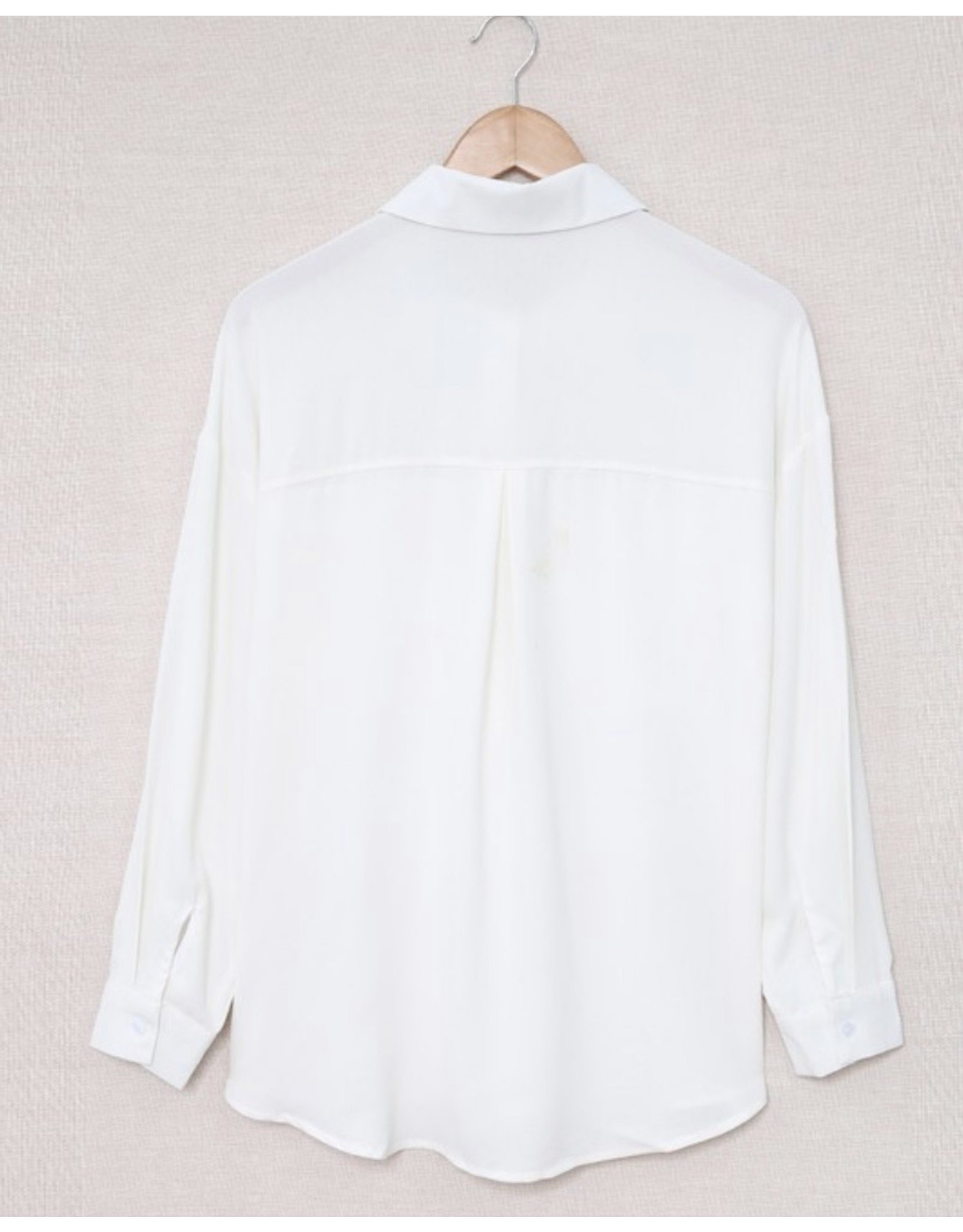 LATA Pleating White Blouse