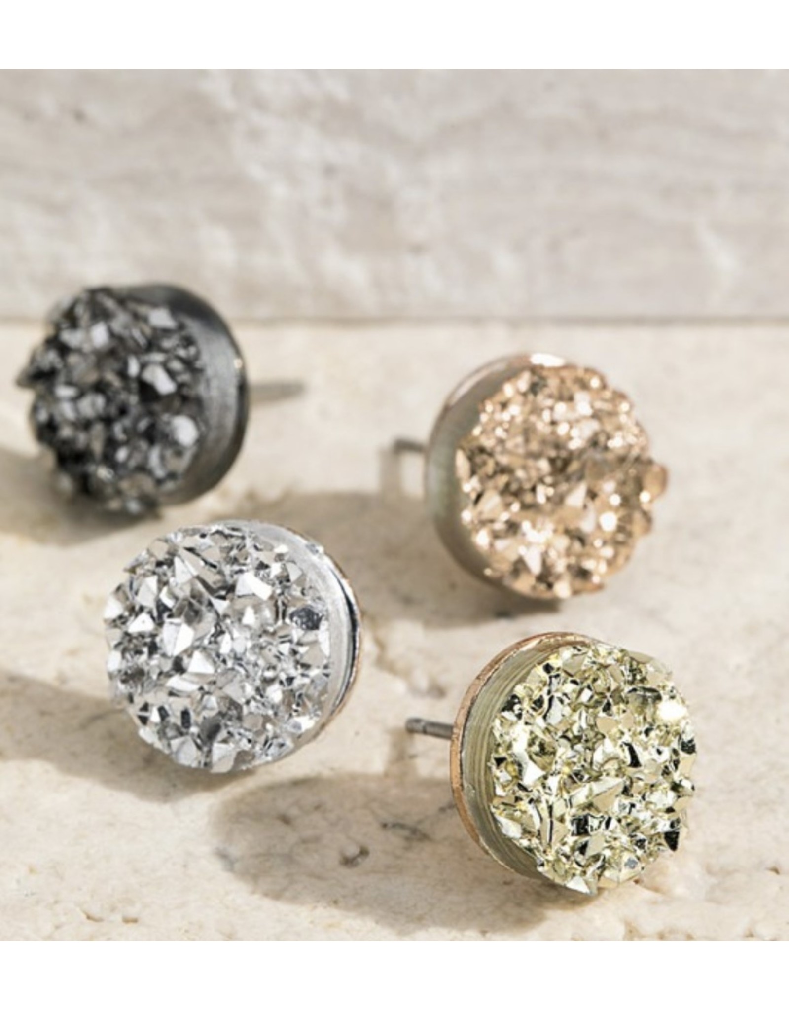 LATA Earrings in round druzy style