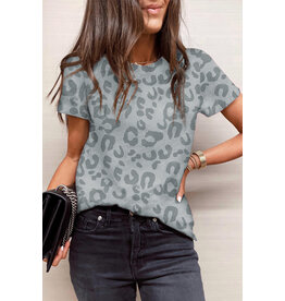 LATA Gray leopard print tee