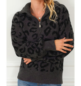 LATA Leopard Print Zipped Sweater