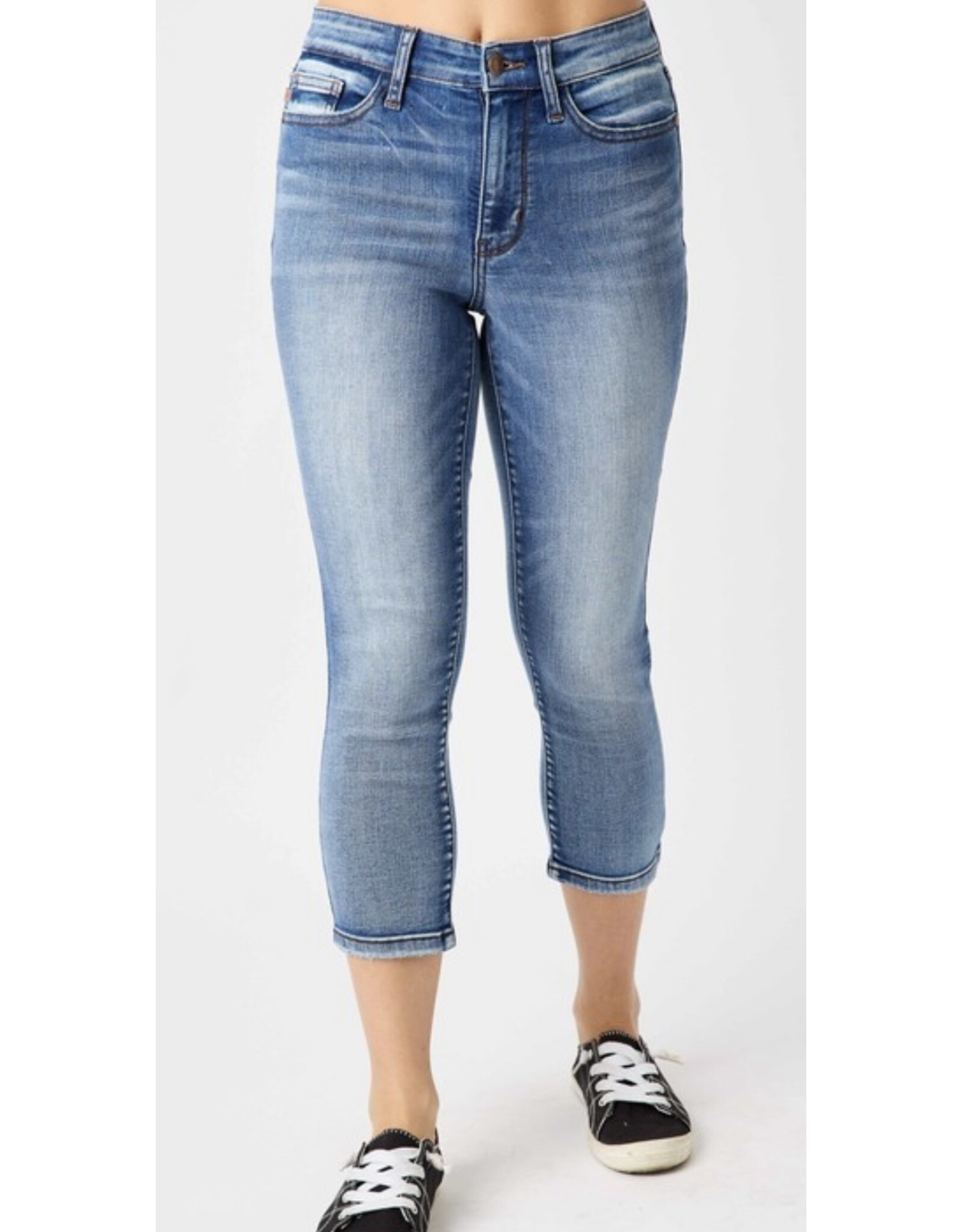 Judy Blue Judy Blue Midrise Contrast Wash Capri 72114REG