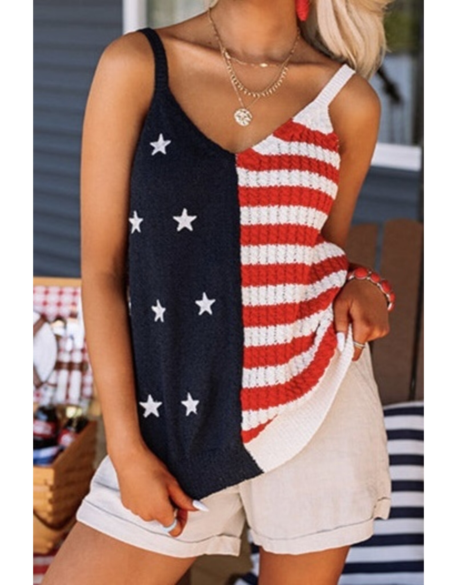 LATA Red Stars & Stripes Flag Pattern Knitted Tank