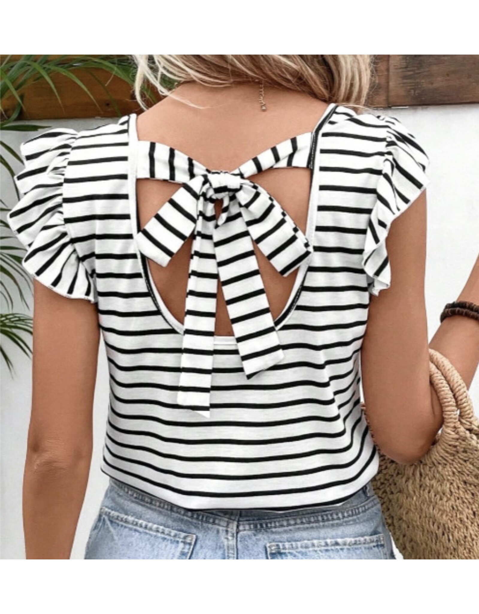 LATA Butterfly Slv & Knot Back Top