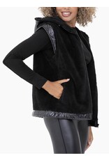 mono b Black Faux Fur Vest mono b Black Faux Fur Vest