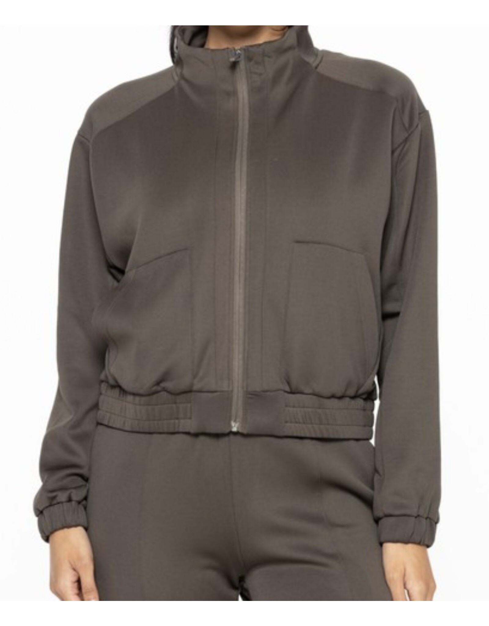 mono b Curvy Mock Neck Jacket