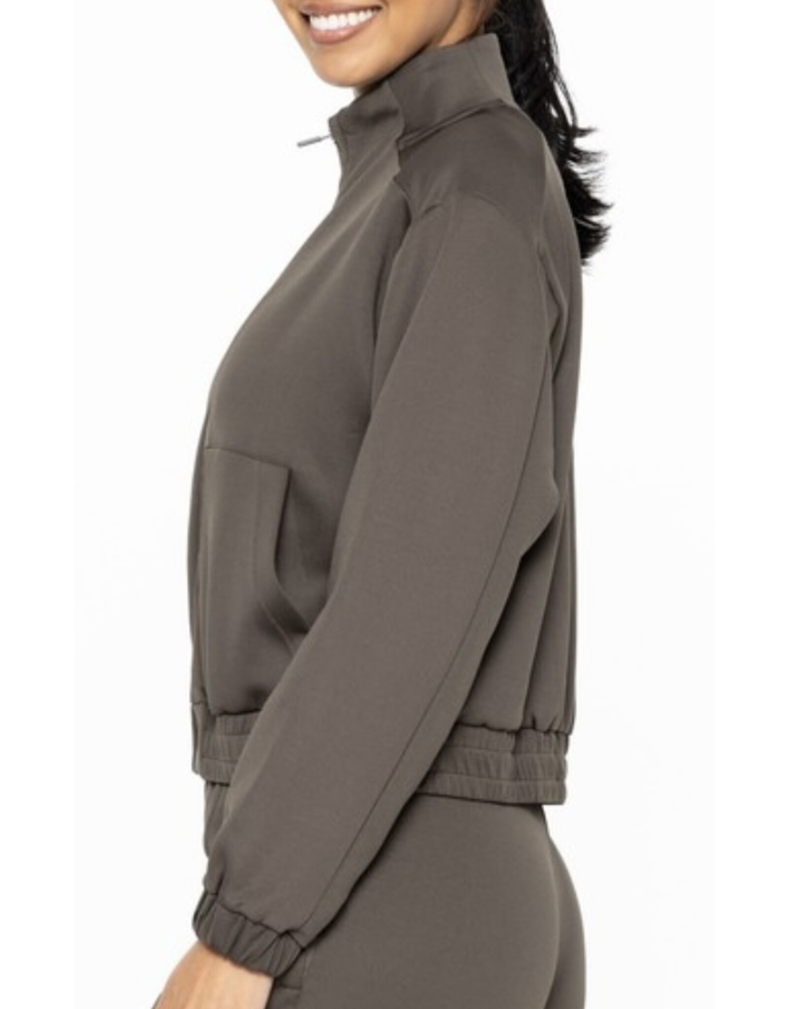 mono b Curvy Mock Neck Jacket