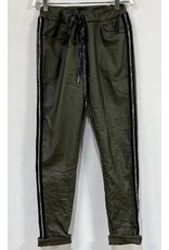 venti6 Crinkle jogger with flat stud side stripe shimmer drawstring venti6 Crinkle jogger with flat stud side stripe shimmer drawstring