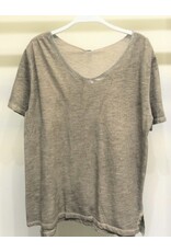 venti6 Short slv top w/ foil v neck