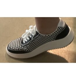 LATA Black/White checkered tennis shoes
