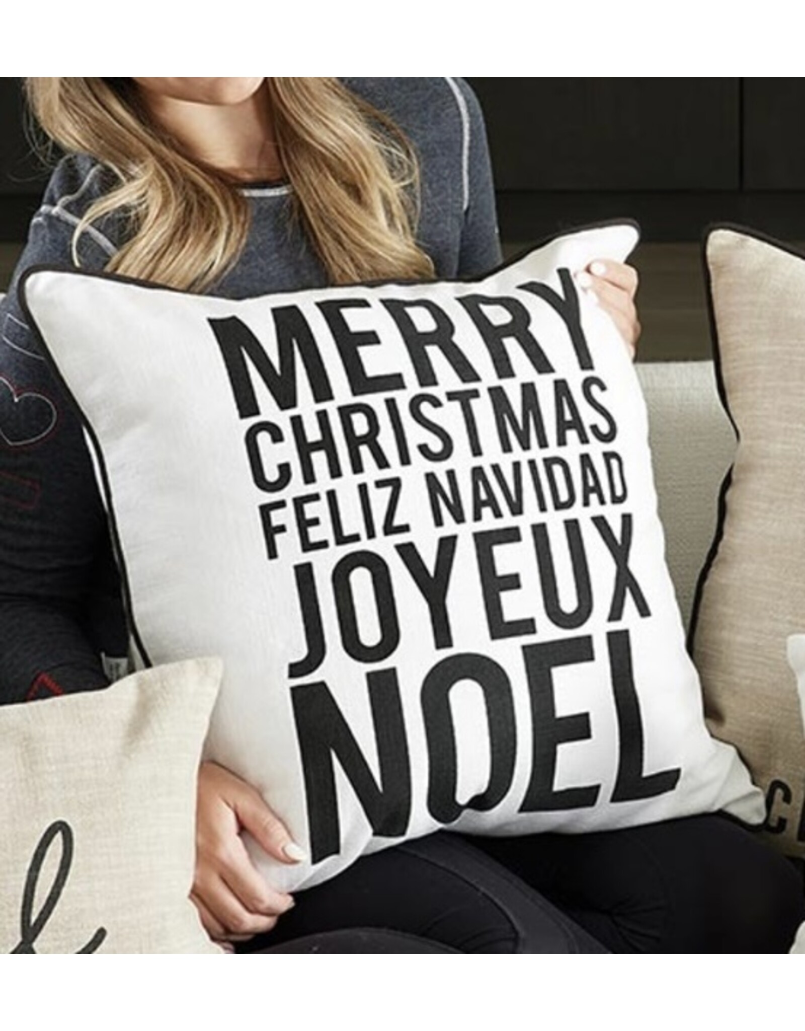 Santa Barbara Design Studio Merry Christmas holiday pillow