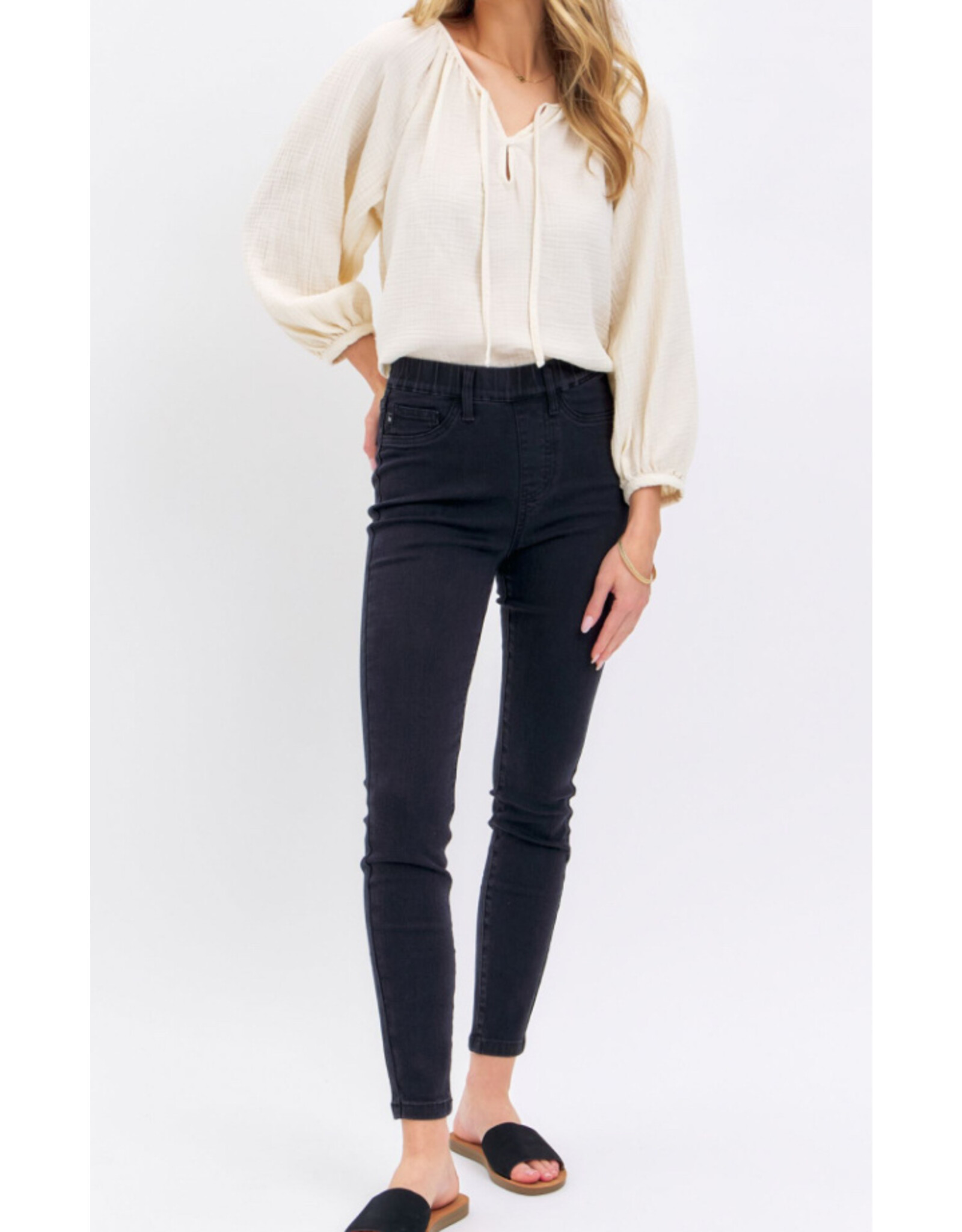 Judy Blue Judy Blue HW black pull on skinny jeans