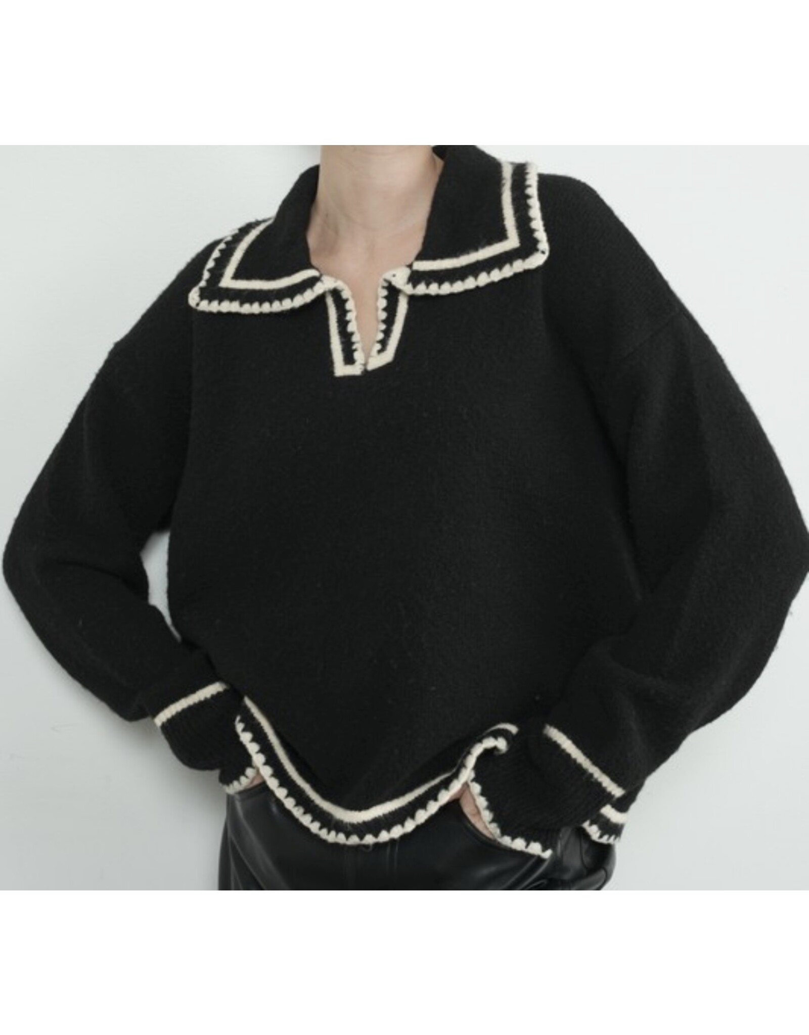 Black w/ white contrast stitch collar sweater