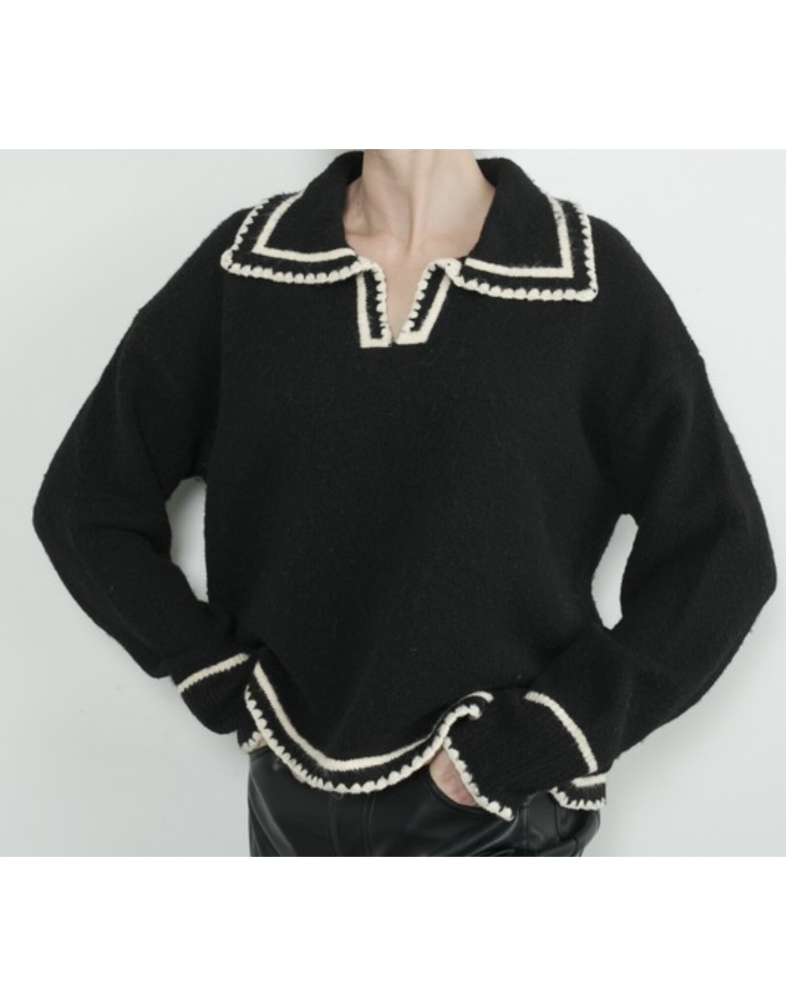 Black w/ white contrast stitch collar sweater