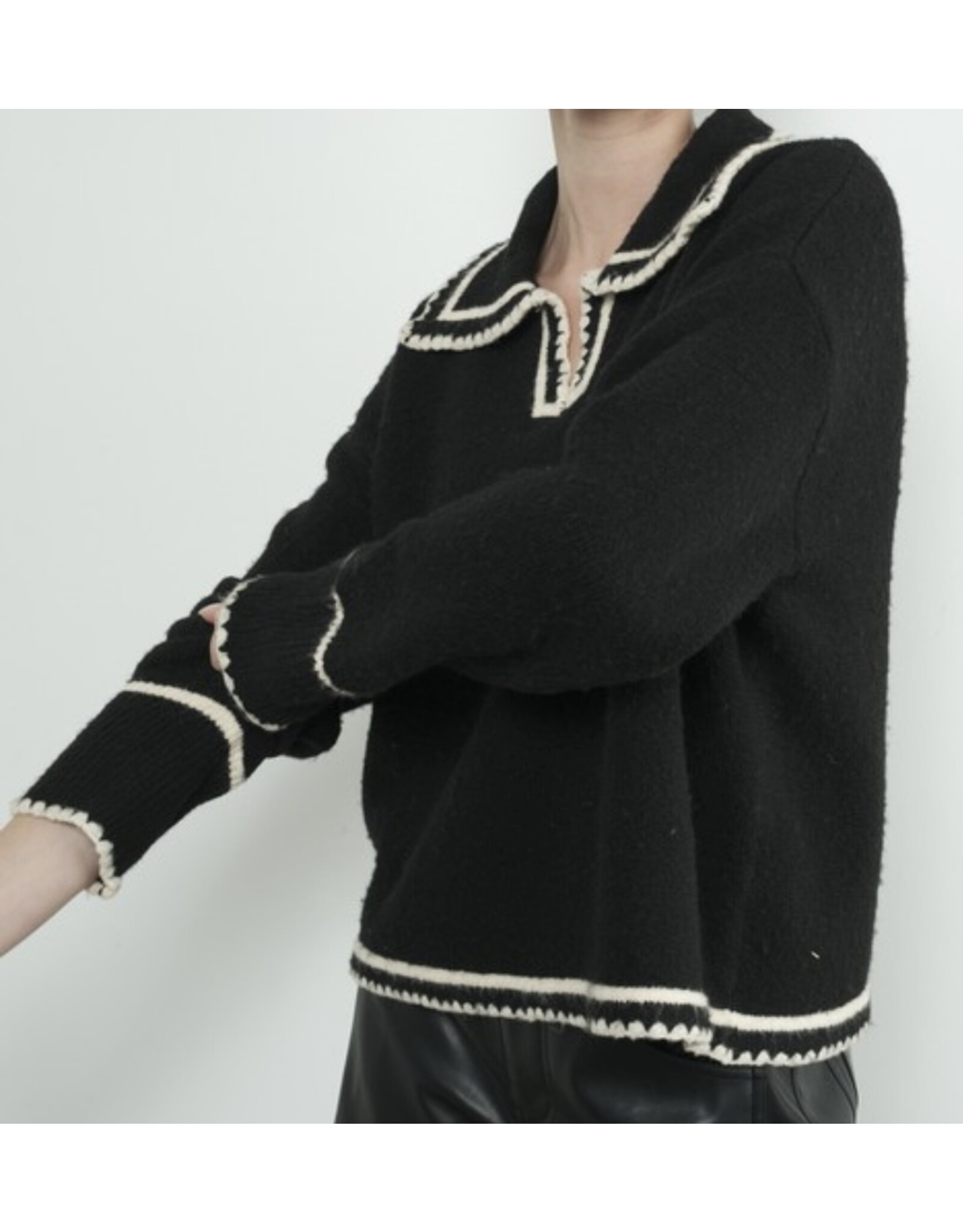 Black w/ white contrast stitch collar sweater