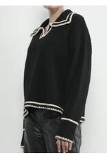 Black w/ white contrast stitch collar sweater