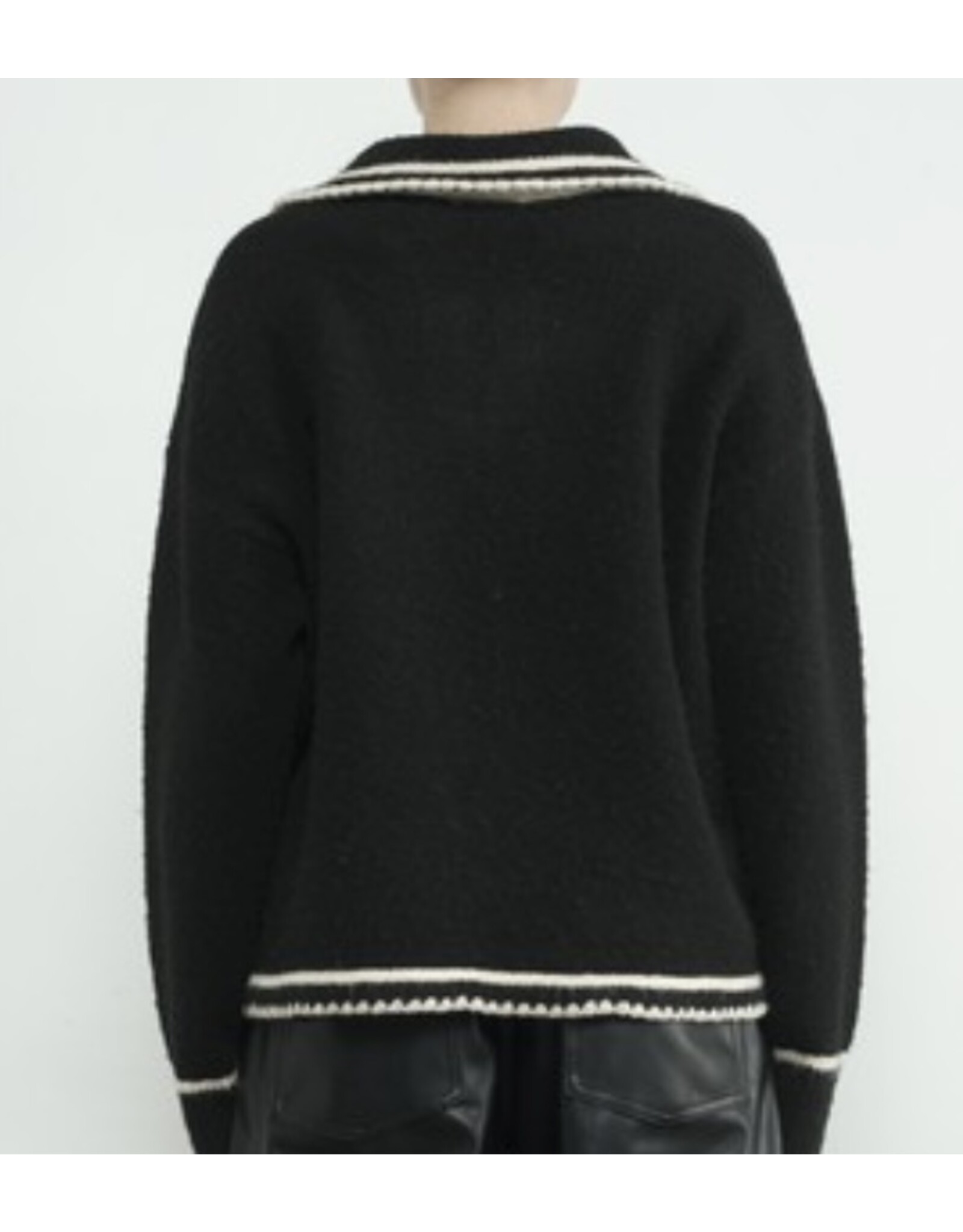 Black w/ white contrast stitch collar sweater