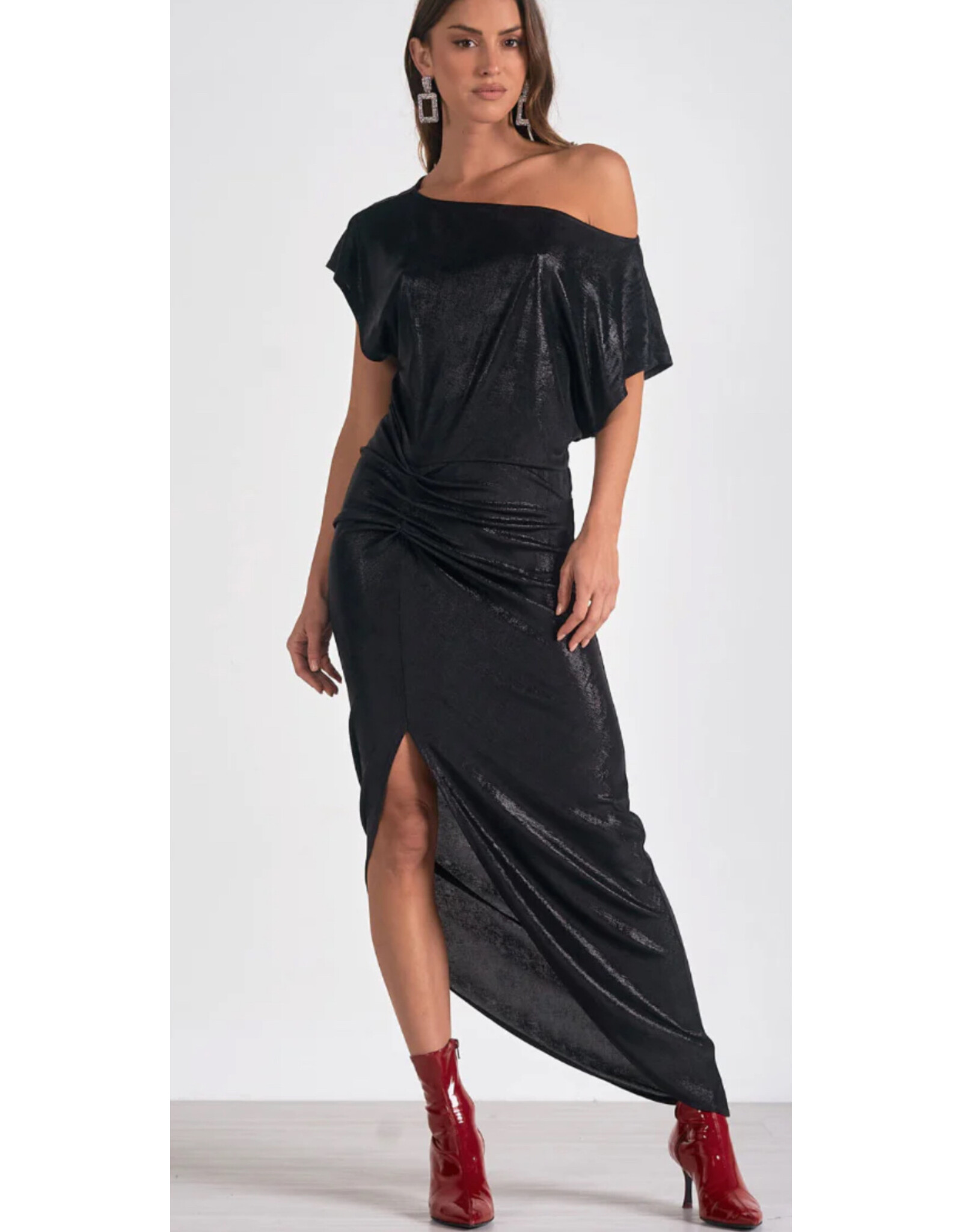Elan Elan glitter dress w/ midi cap slvs