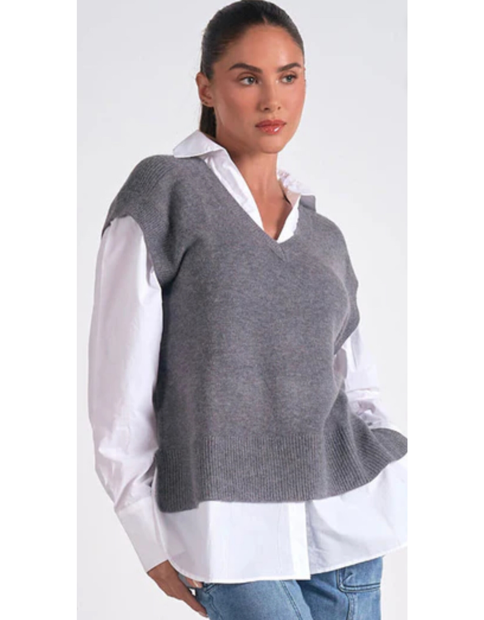 Elan Elan grey & white sweater vest combo