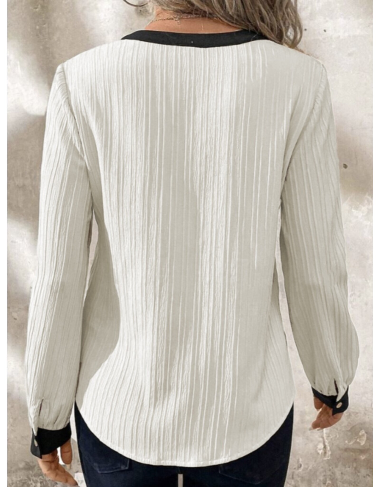 LATA White Textured Colorblock V Neck Elegant Blouse