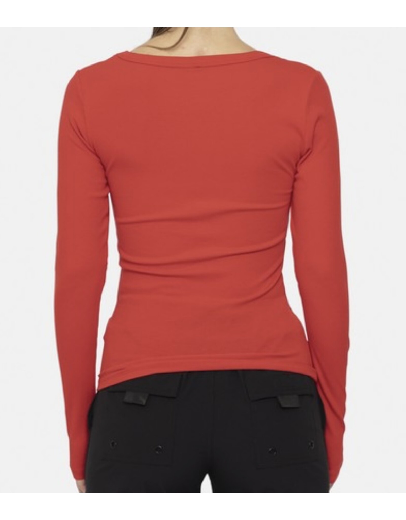 mono b slim fit scoop neck top