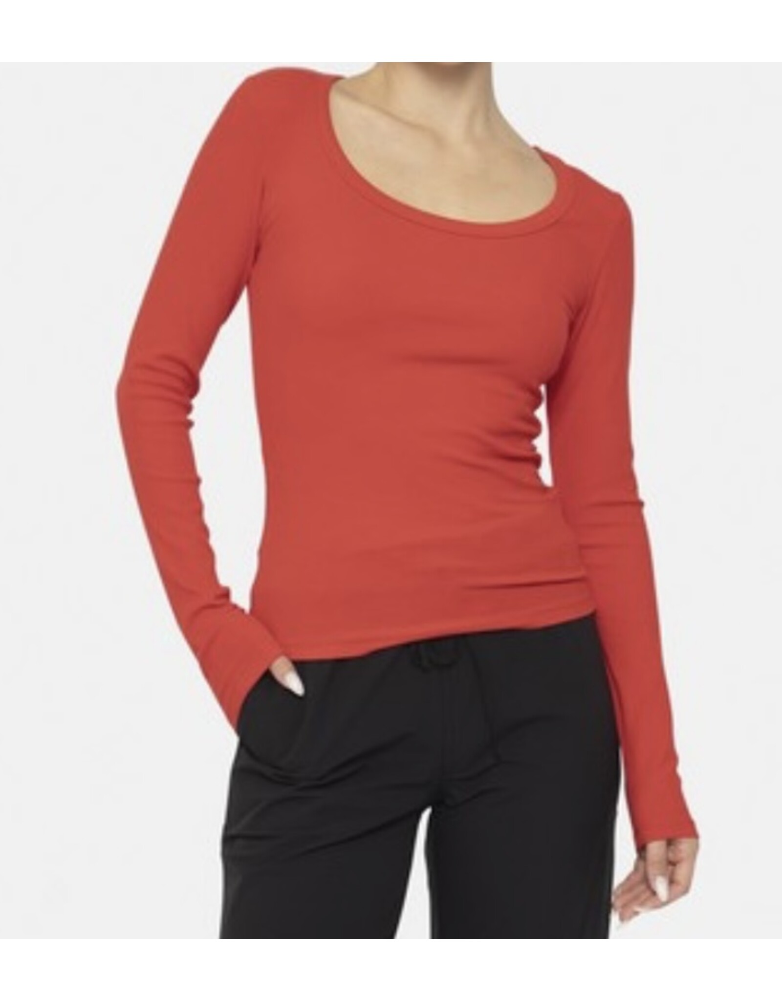 mono b slim fit scoop neck top
