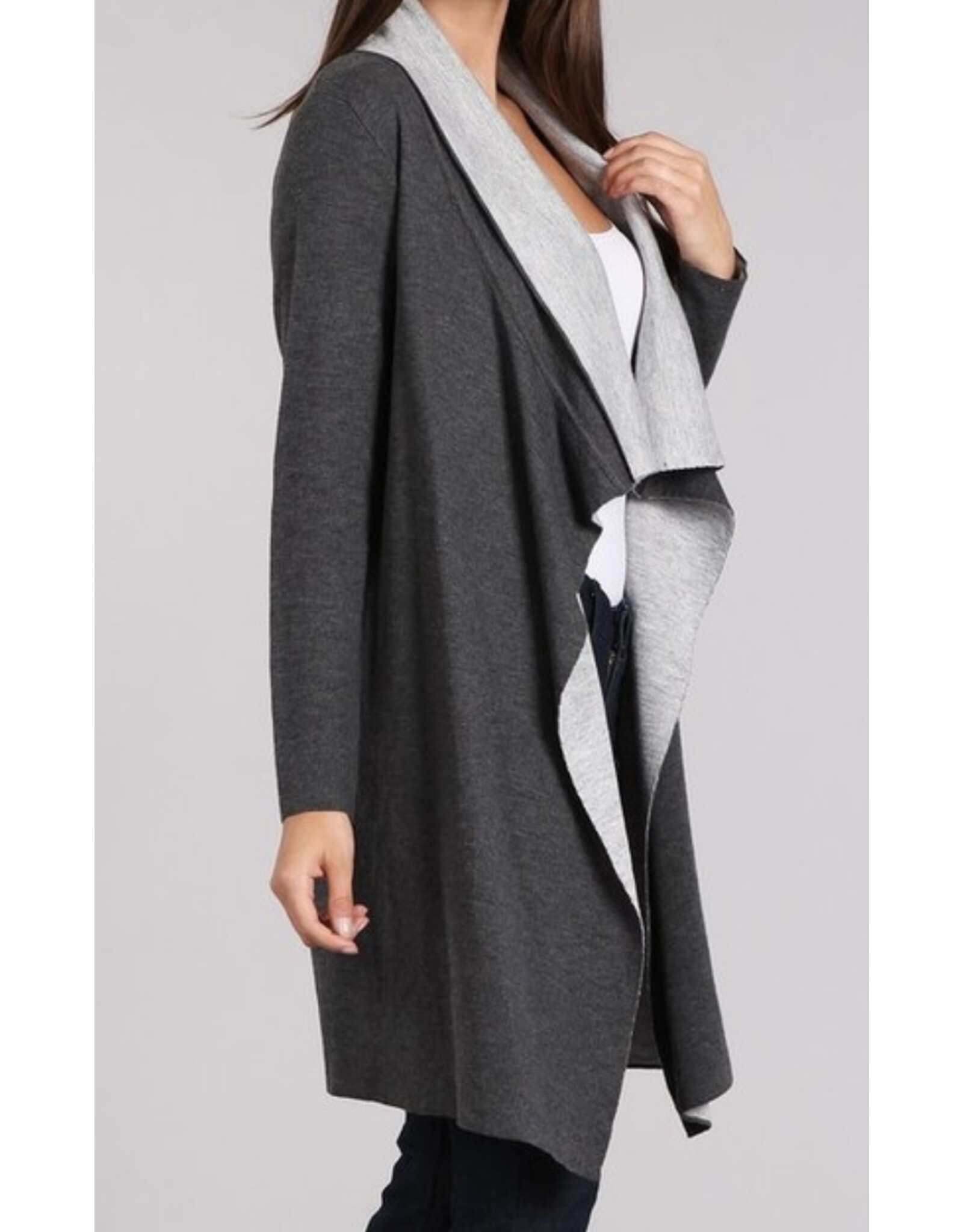 Thigh length two tone open cardigan