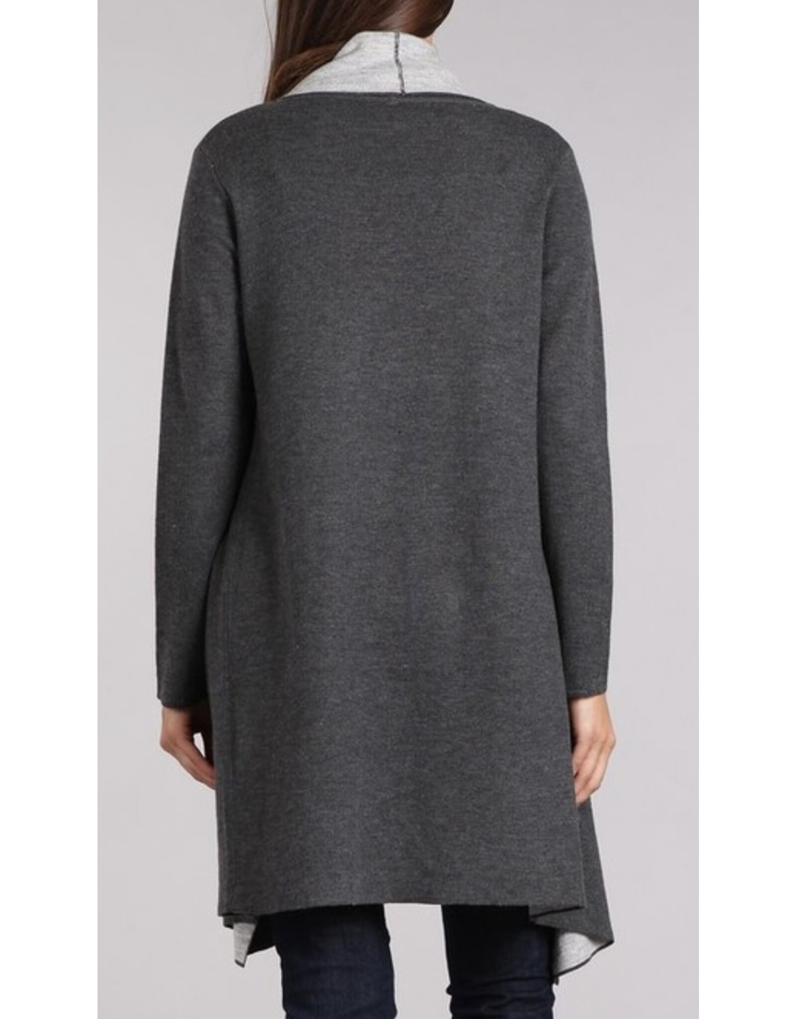 Thigh length two tone open cardigan
