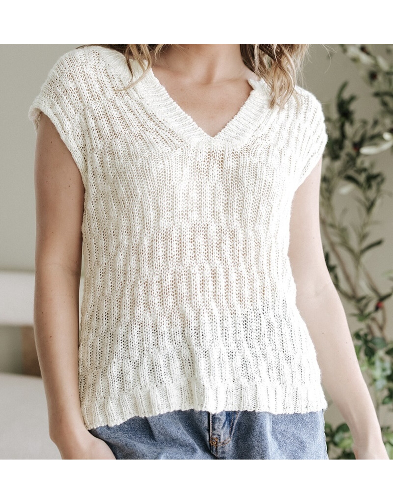Beige Notched Short Slv Sweater