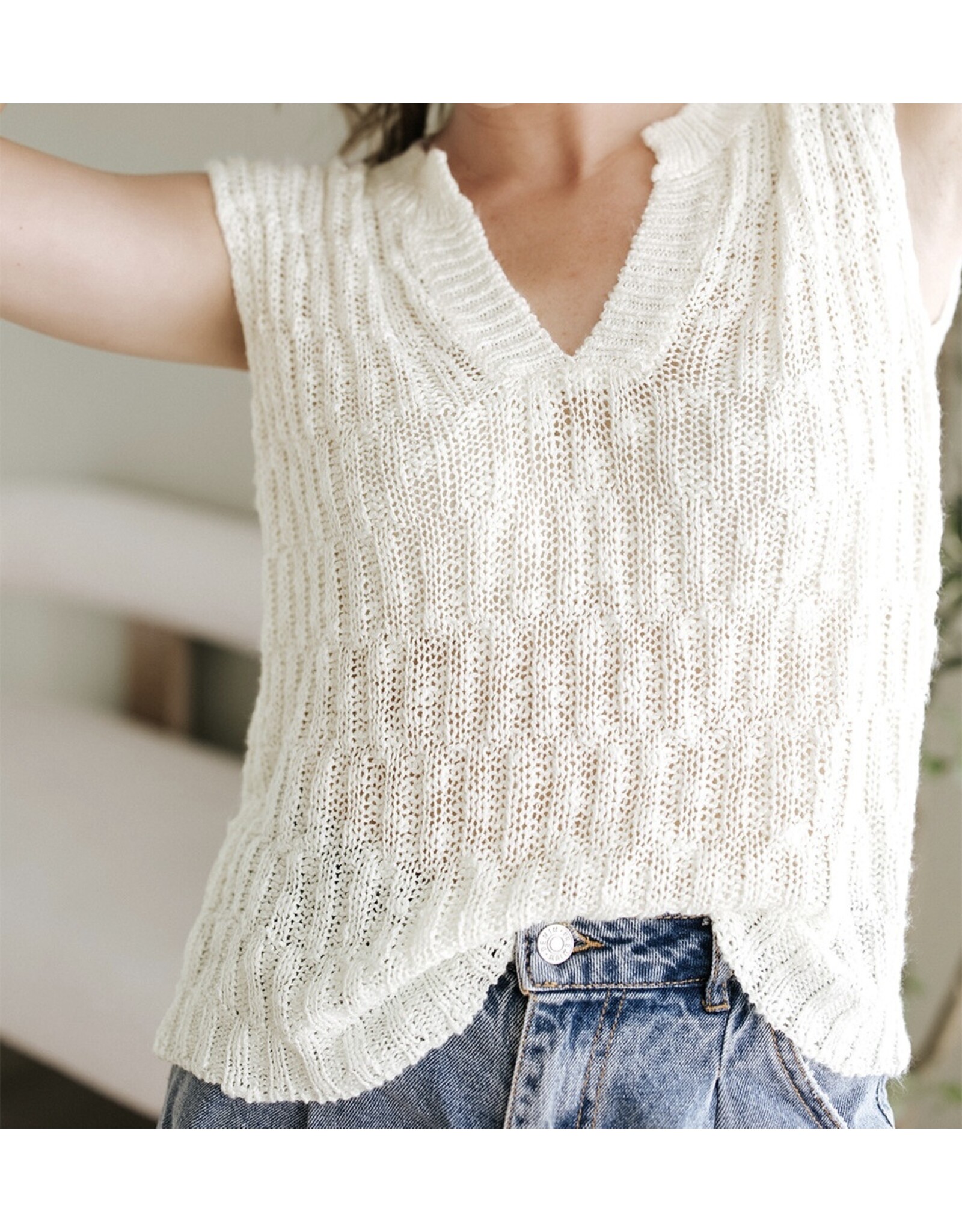 Beige Notched Short Slv Sweater