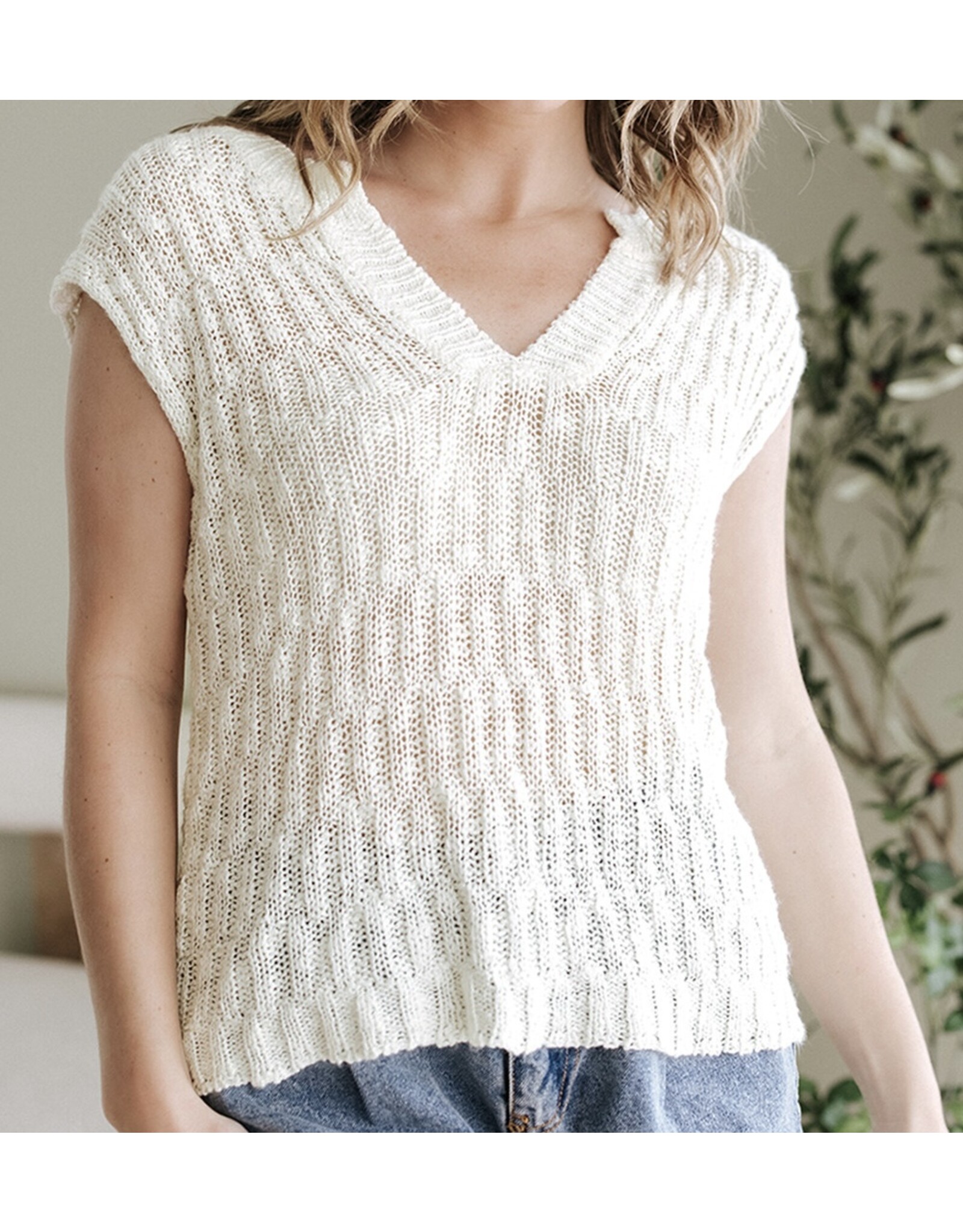 Beige Notched Short Slv Sweater