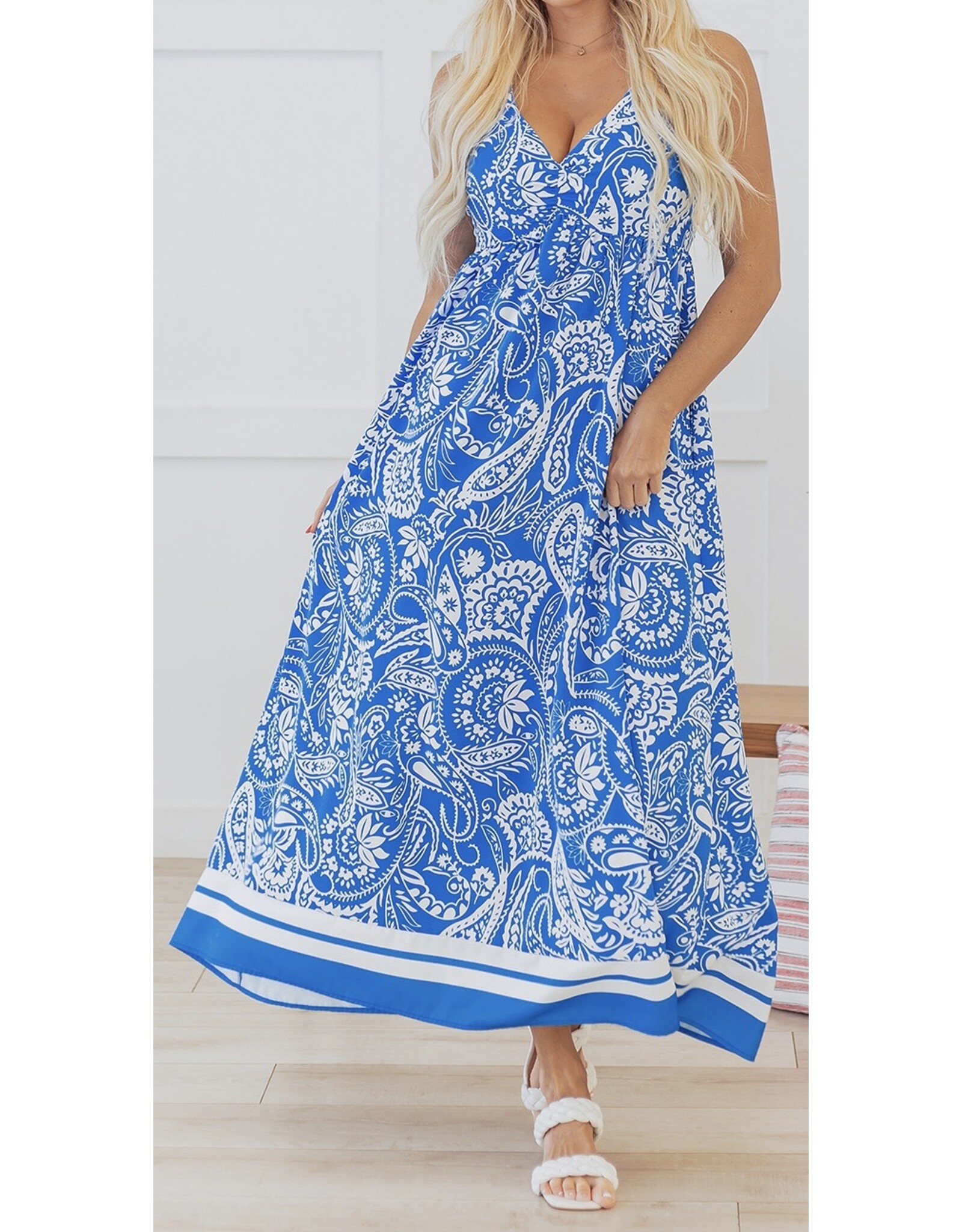 Blue Paisley V Neck Backless Maxi