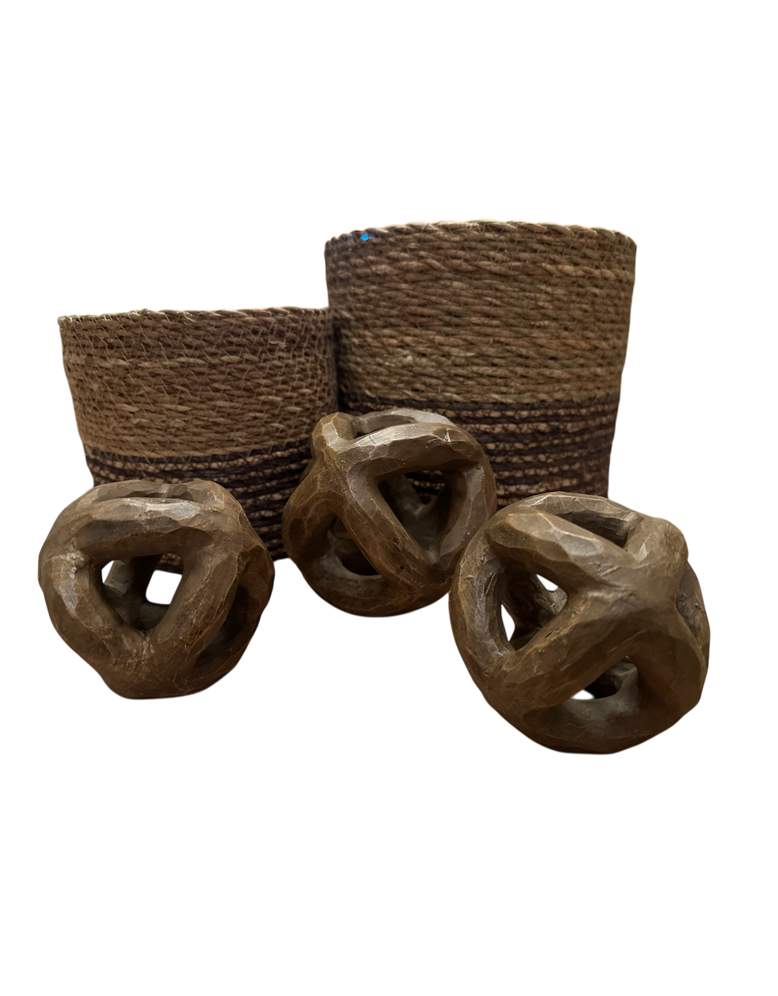 LATA decorative ball knot