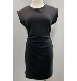 Sleeveless dress w/ cinched waist
