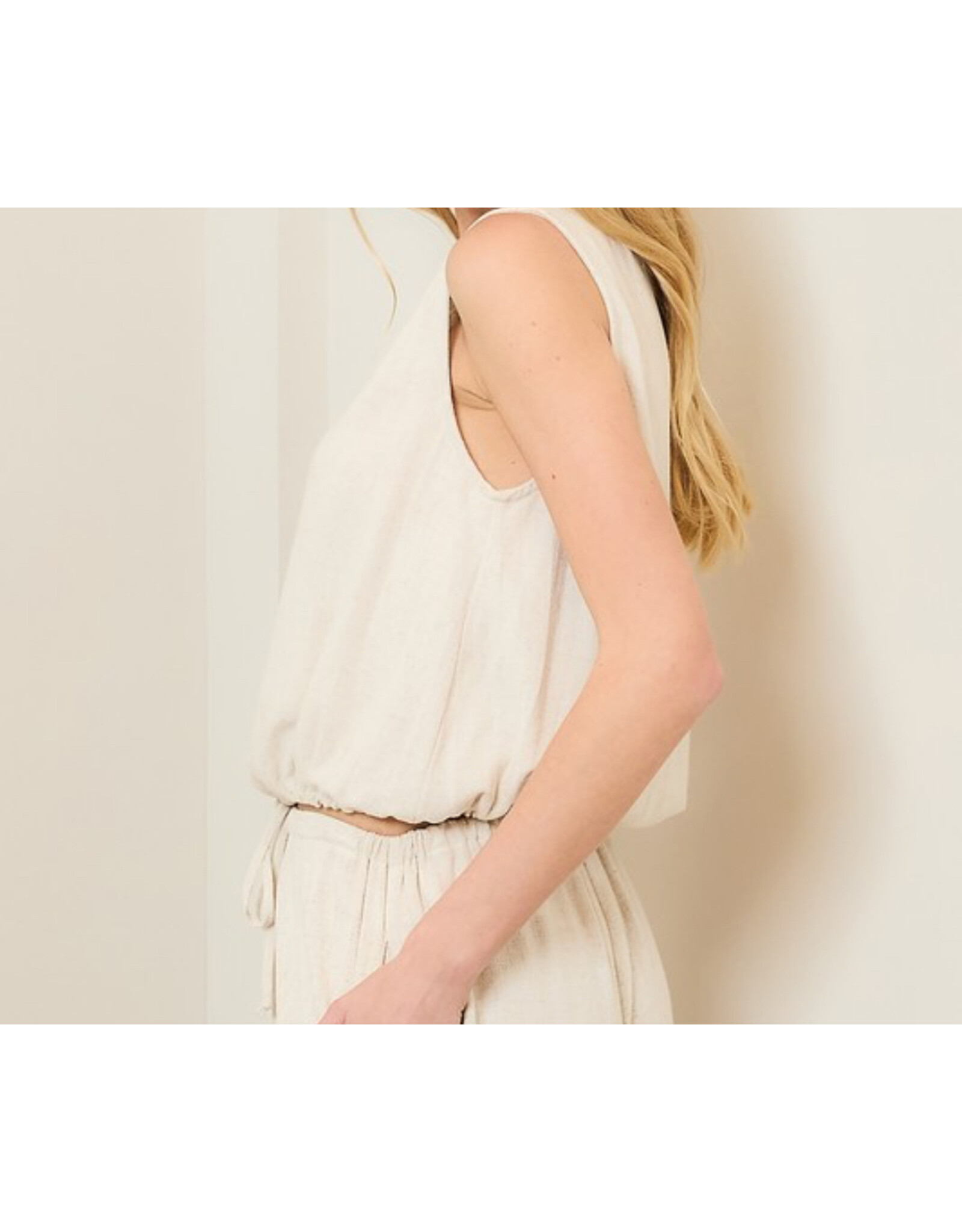 Linen sleeveless top