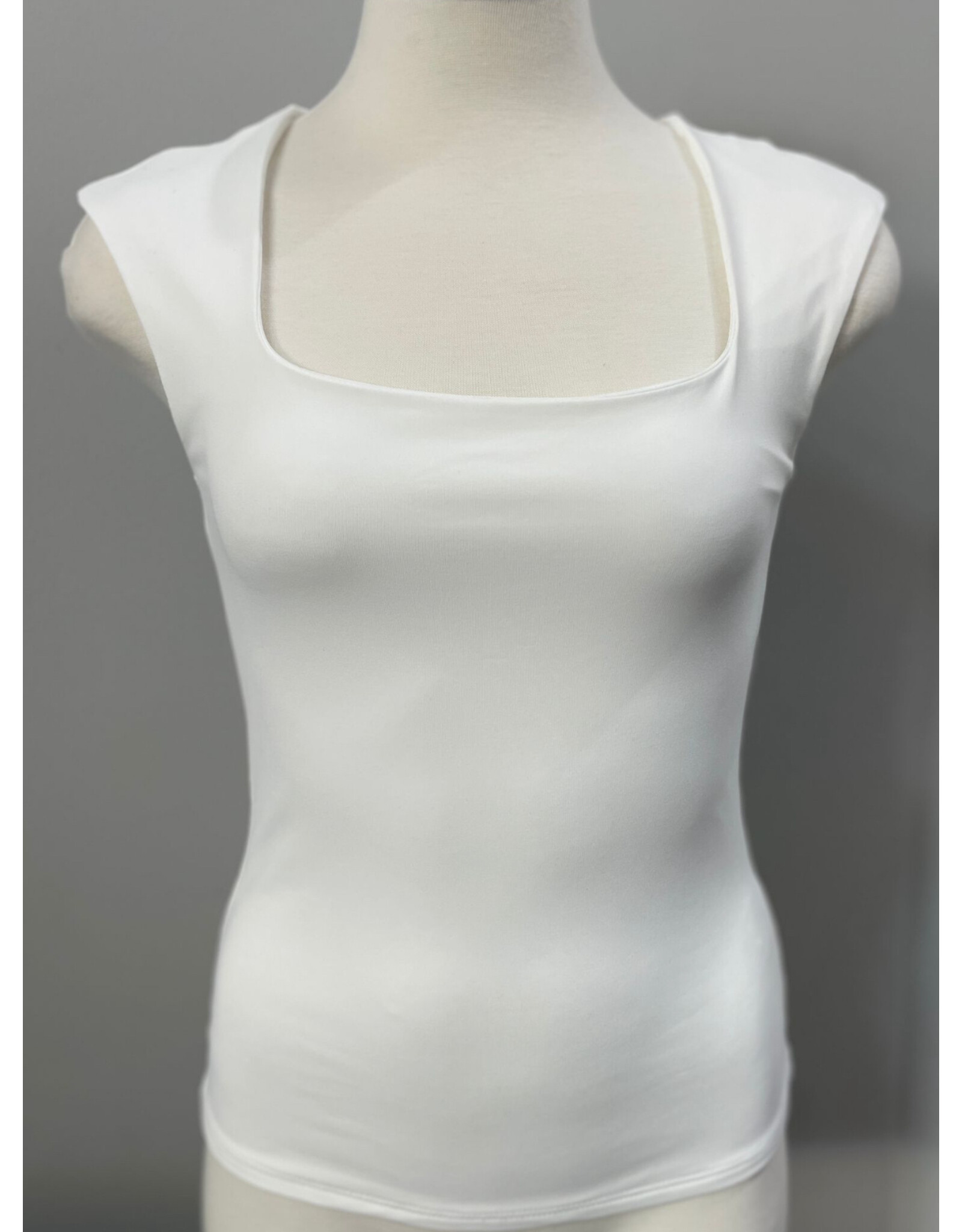 Square neck knit sleeveless top
