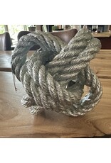 Silver knot 6” x 6”