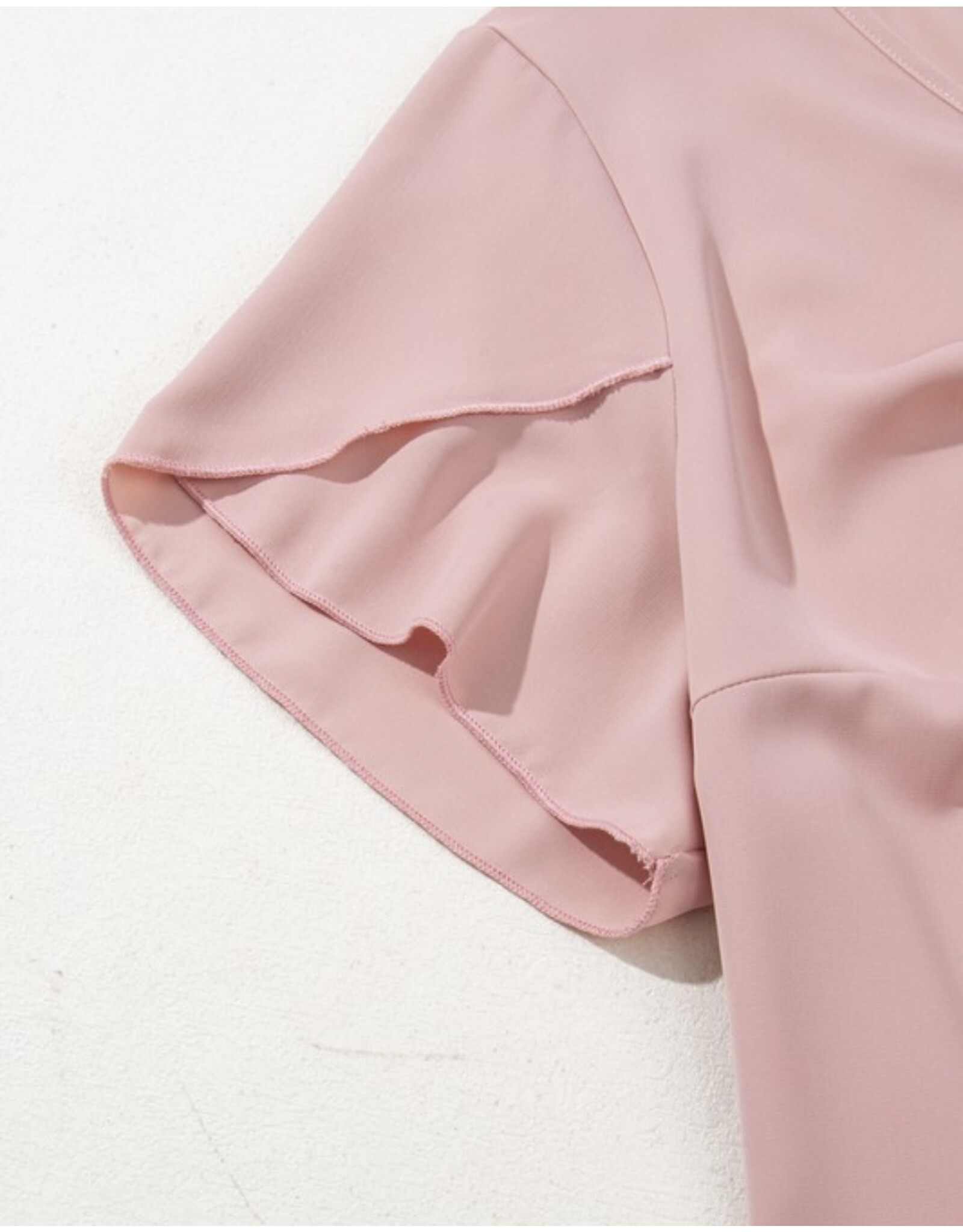 LATA Pink keyhole knot tulip slv top