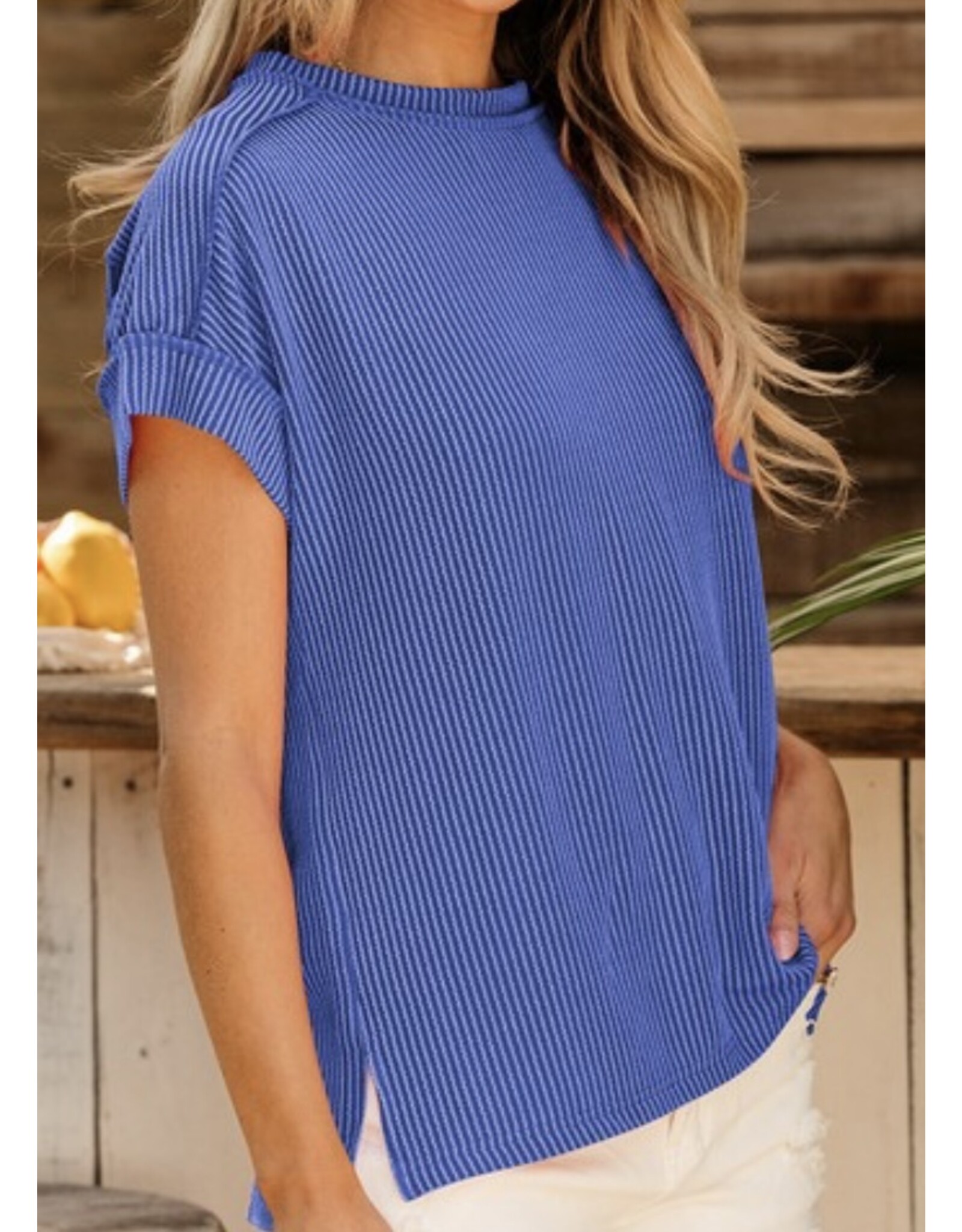 LATA Crinkle knit tee