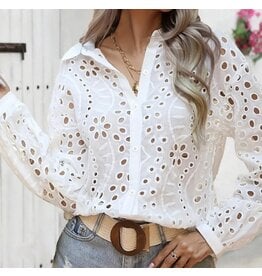 Miss sparkling White eyelet top