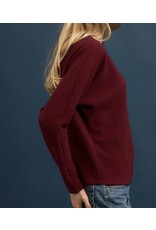 Seersucker boat neck l/s top