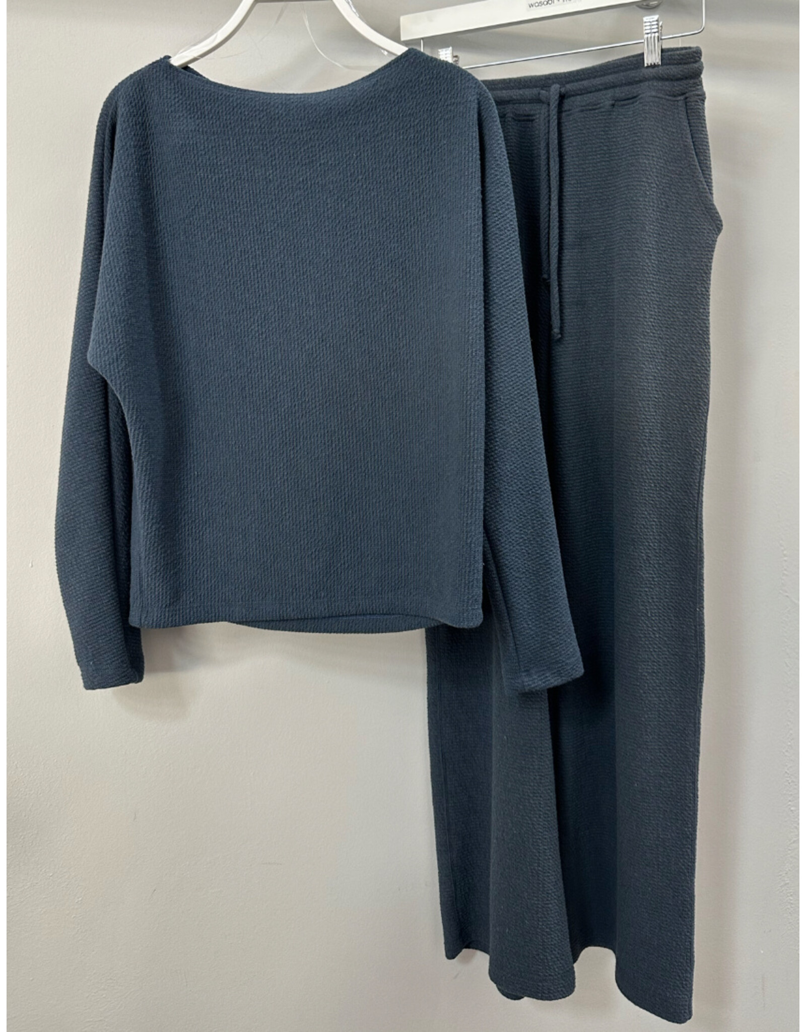 Seersucker wide leg pants