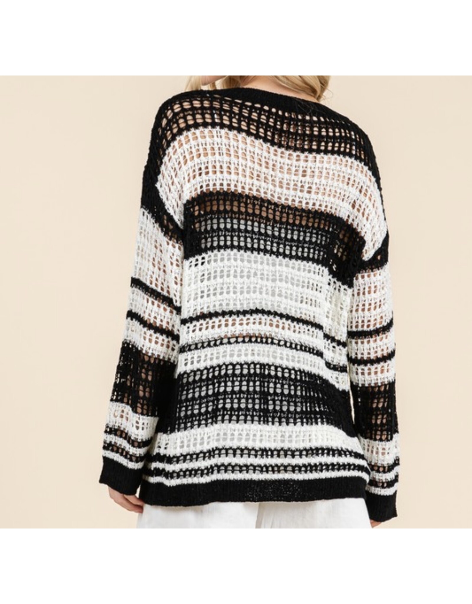 Lovelo Crochet Black & White L/S Sweater